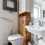 Apartament Coastal Breeze By Bookinghost *