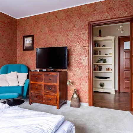 Coastal Breeze Apartment